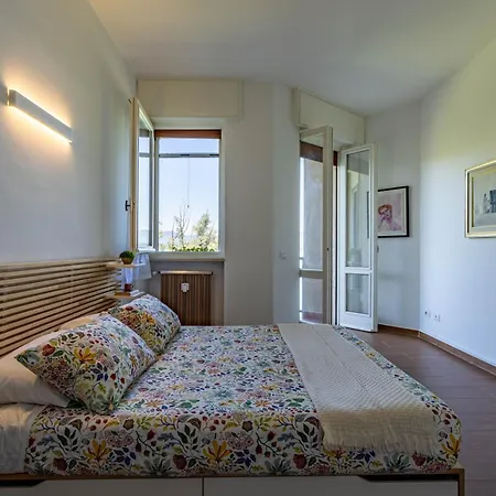 Appartamento Lake View - Apartment With Terrace - Ac - Wifi - By Guestaly