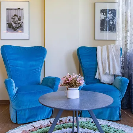 Lake View - Apartment With Terrace - Ac - Wifi - By Guestaly Appartamento
